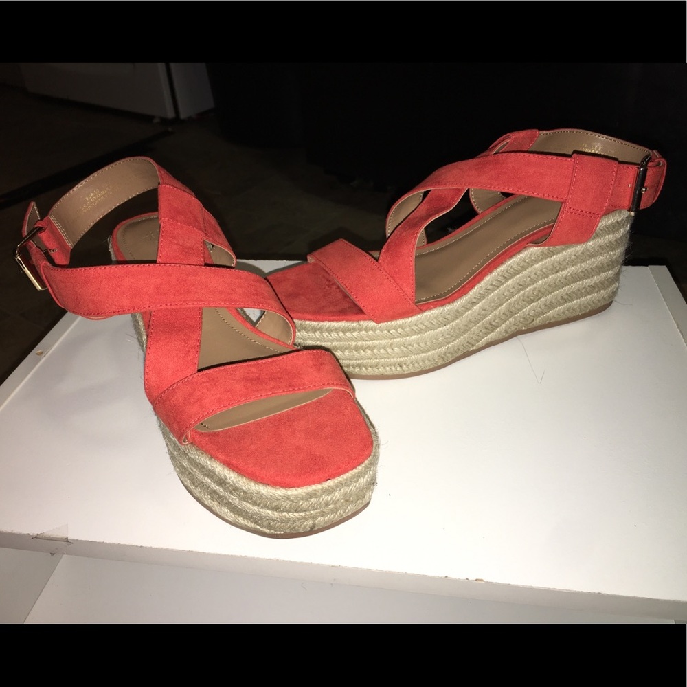H&M Orange Wedge Sandal, Size 8.5 - Picture 5 of 12